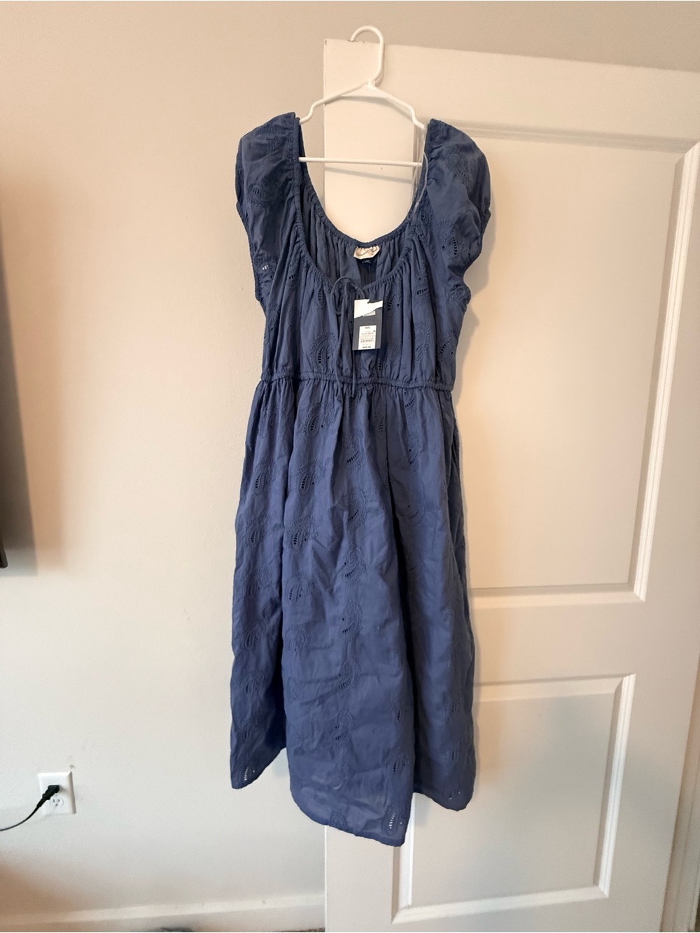 Universal Thread Blue Eyelet Midi Dress with Puff Sleeves